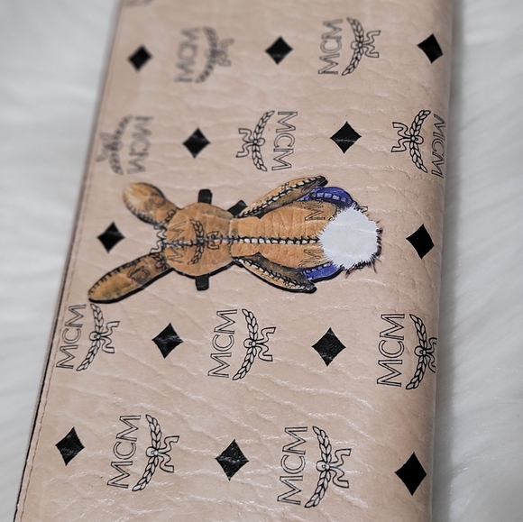 MCM ZIPPY WALLET - Picture 3 of 7